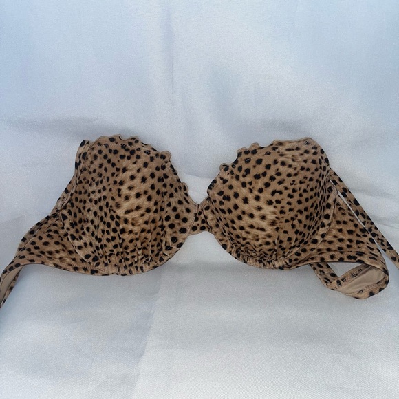 Shade & Shore Cheetah Bathing Suit Top, Bikini Top, Swimsuit, Tops - Picture 1 of 9